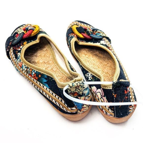 Emery Rose Floral Fabric Flats Sz 4 - Picture 3 of 9